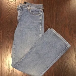 Boot cut jeans